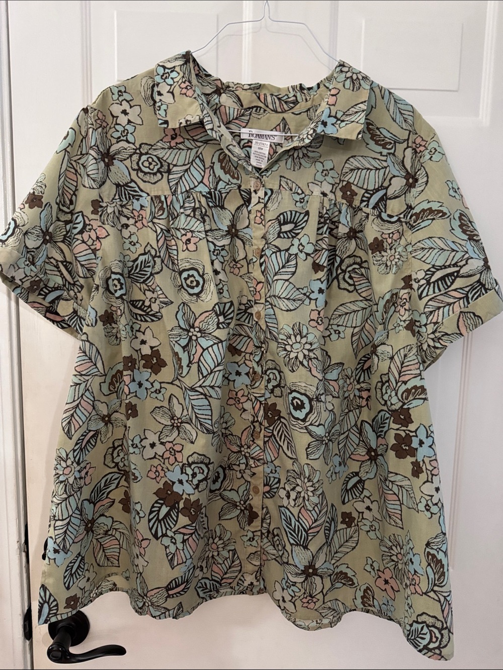 Roaman's tan/greenish Short-Sleeve Floral Button-front Shirt Sz 28W